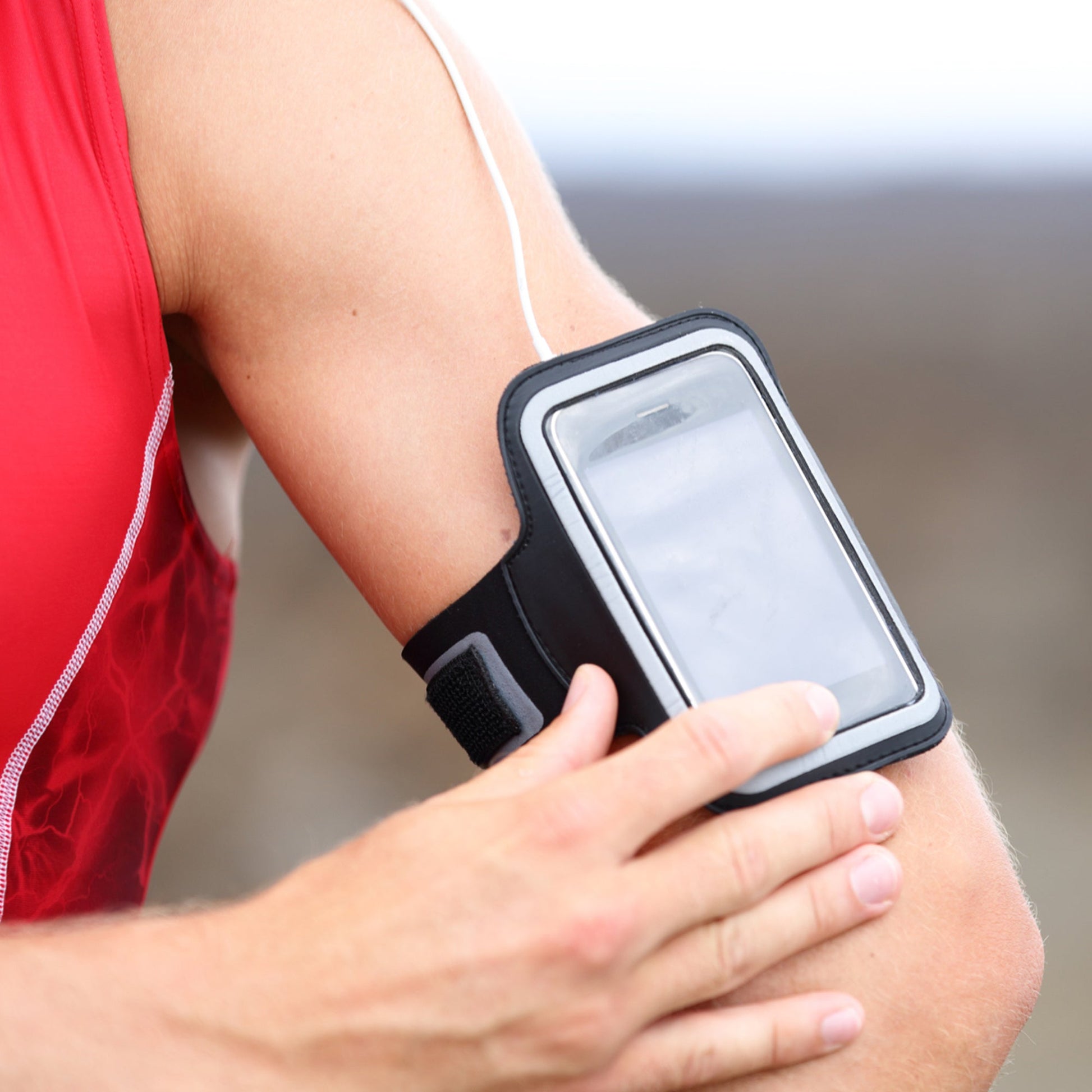 Waterproof Reflective Running Phone Armband – Elastic Fit, Touchscreen Access, Fits Phones up to 7″ for Home Gym & Outdoor Fitness